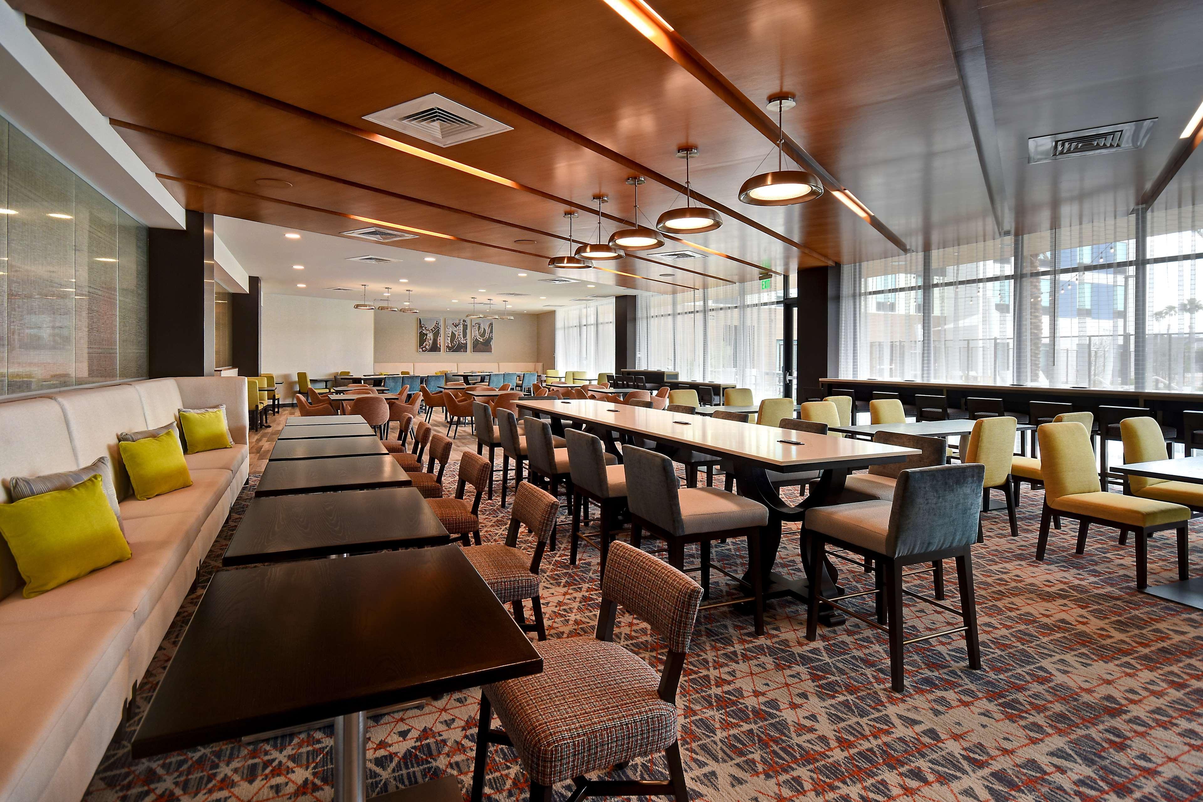 Home2 Suites By Hilton Las Vegas Convention Center - No Resort Fee المظهر الخارجي الصورة