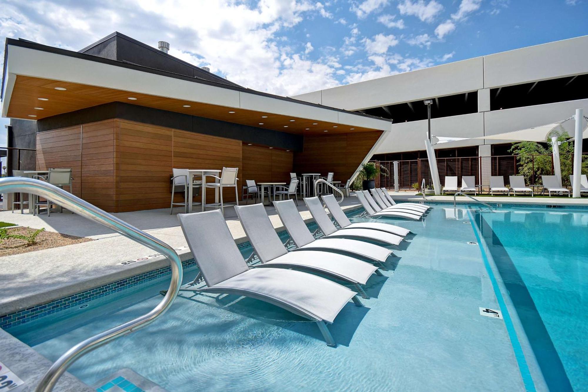Home2 Suites By Hilton Las Vegas Convention Center - No Resort Fee المظهر الخارجي الصورة