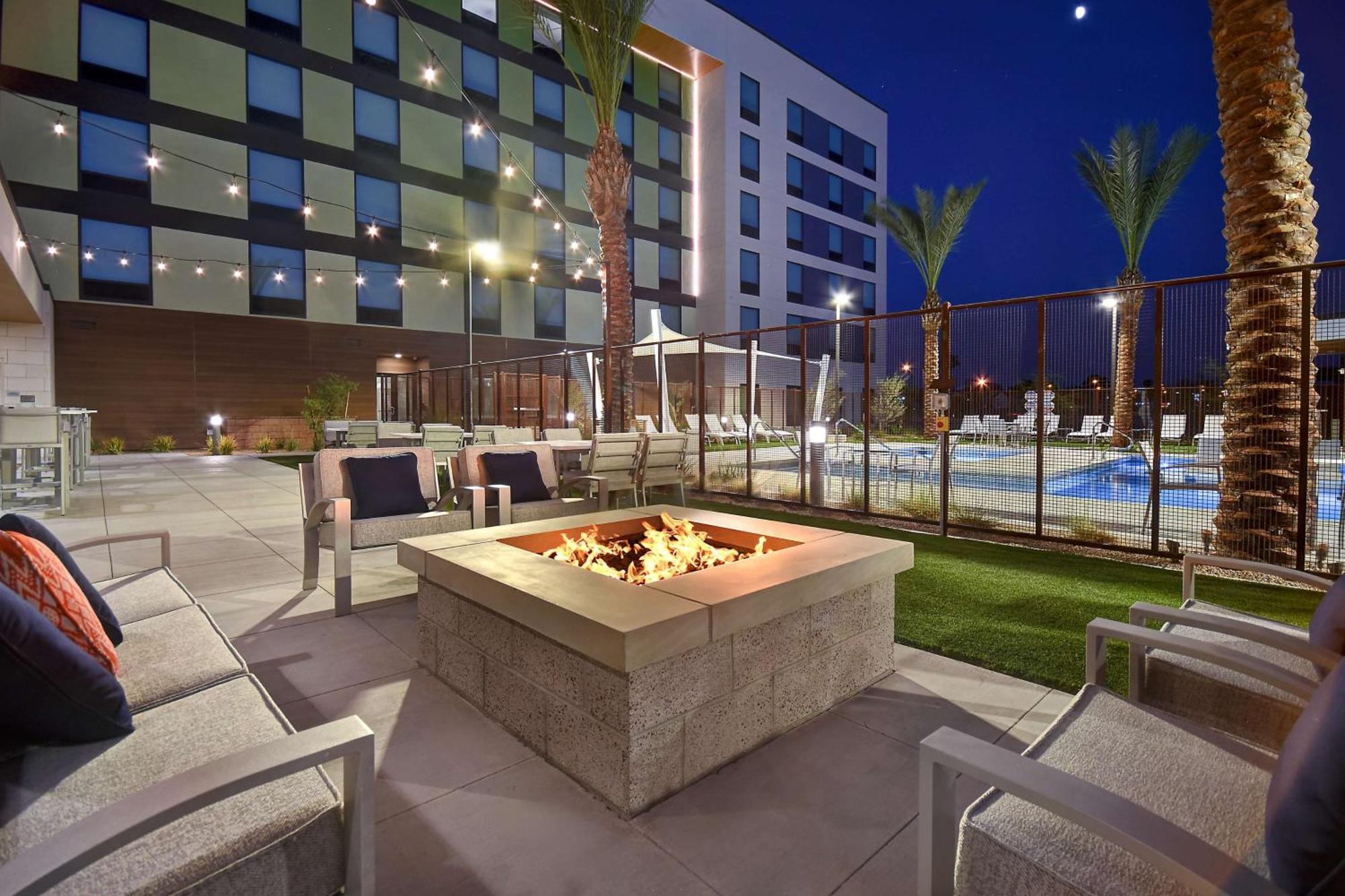 Home2 Suites By Hilton Las Vegas Convention Center - No Resort Fee المظهر الخارجي الصورة